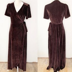 Baltic Born NWT Andi Ribbed Velvet Wrap Maxi Dress (Black Orchid Brown - Large)